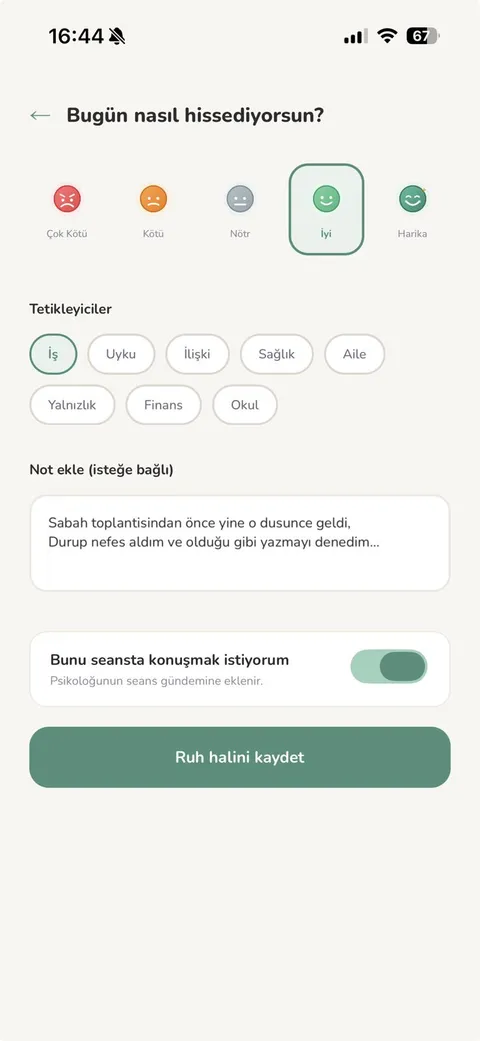 Resorim mobil uygulaması ruh hali check-in ekranı: beşli ölçek, tetikleyici etiketleri ve seansta konuşmak istiyorum seçeneği